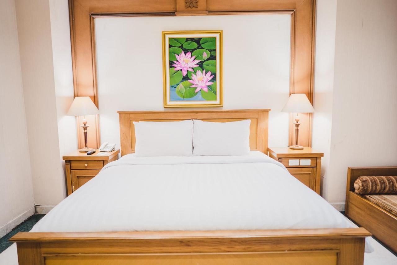 Hotel Sahid Jaya Lippo צ'יקראנג מראה חיצוני תמונה