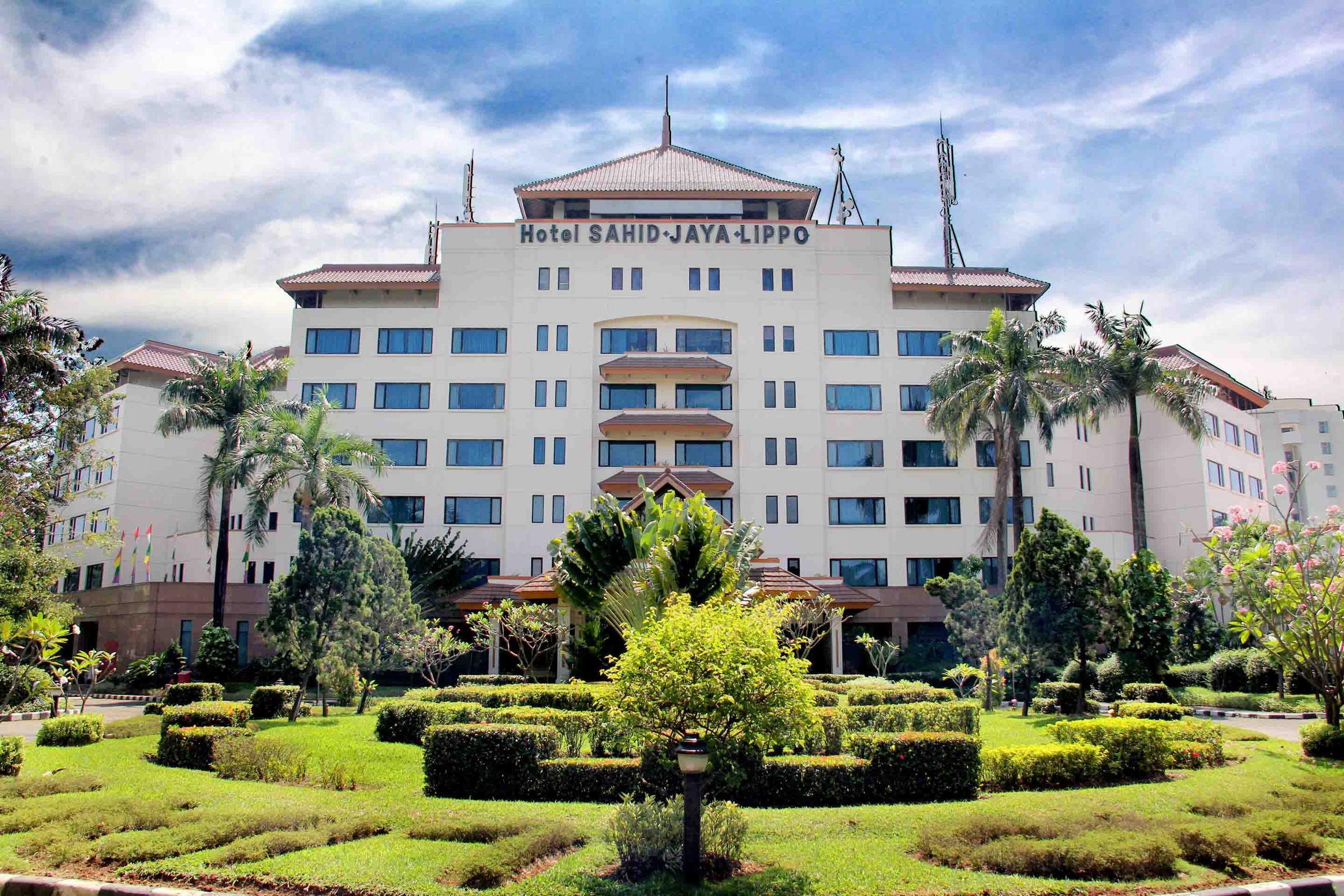 Hotel Sahid Jaya Lippo צ'יקראנג מראה חיצוני תמונה