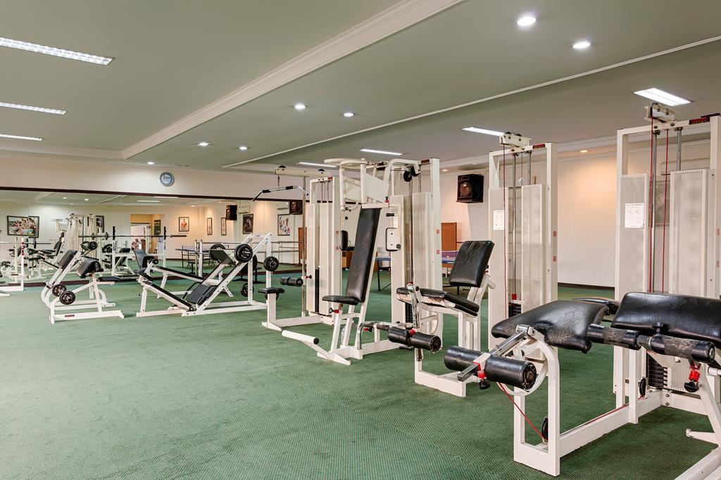 Hotel Sahid Jaya Lippo צ'יקראנג מראה חיצוני תמונה